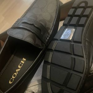 Mens coach driving shoes brand new never worn size 9